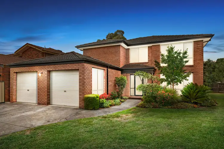 5 Lubbrook Close, Ferntree Gully VIC 3156