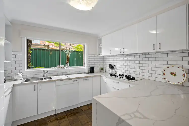 Fifth view of Homely house listing, 5 Lubbrook Close, Ferntree Gully VIC 3156