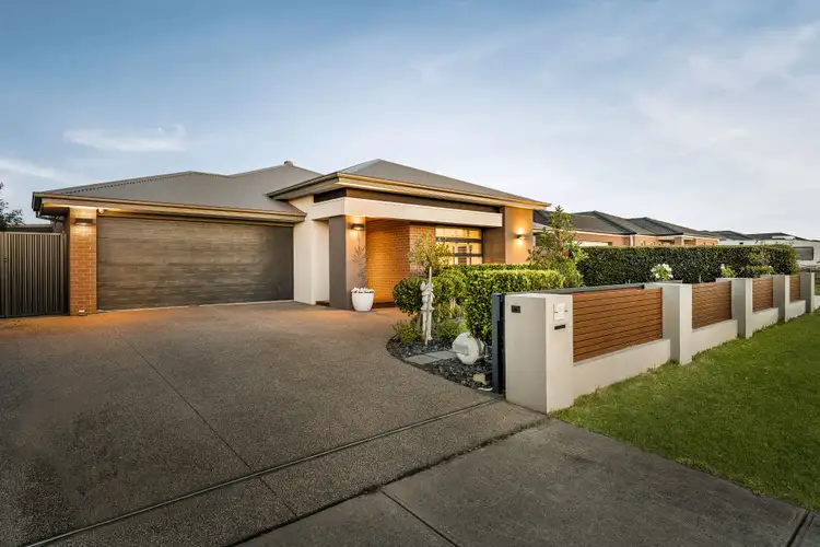 Second view of Homely house listing, 11 Diamond Drive, Koo Wee Rup VIC 3981