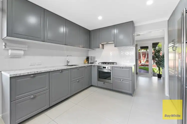 Fifth view of Homely house listing, 1 Rapanea Court, Endeavour Hills VIC 3802