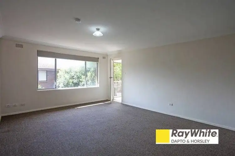 Fourth view of Homely house listing, 4/10 Peterborough Avenue, Lake Illawarra NSW 2528