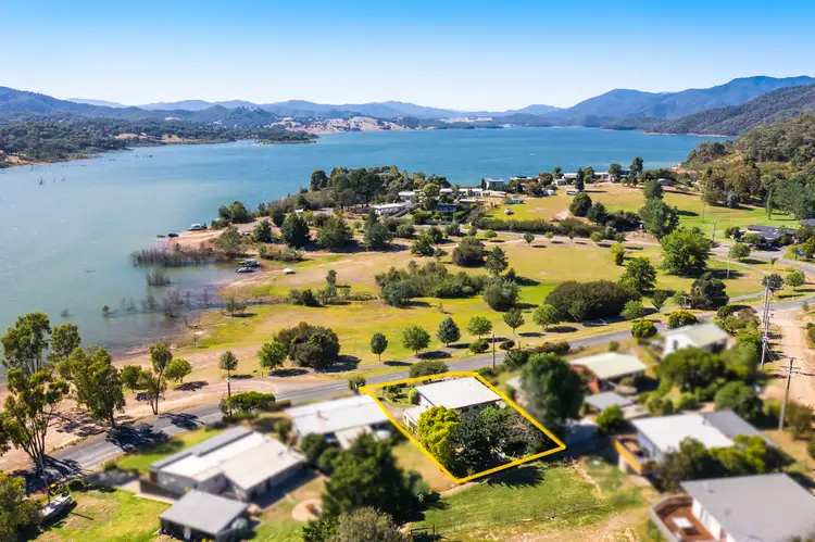 27 Bayside Boulevard, Goughs Bay VIC 3723