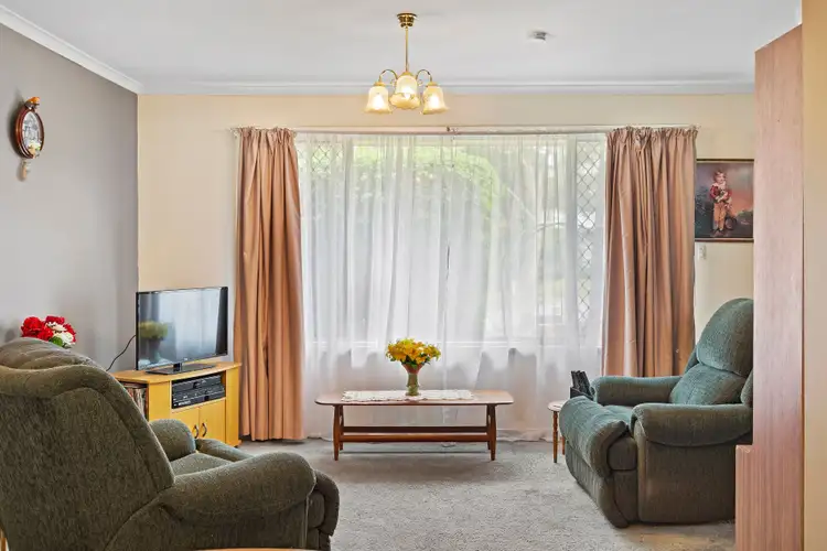 Fifth view of Homely house listing, 8 Schulze Road, Athelstone SA 5076