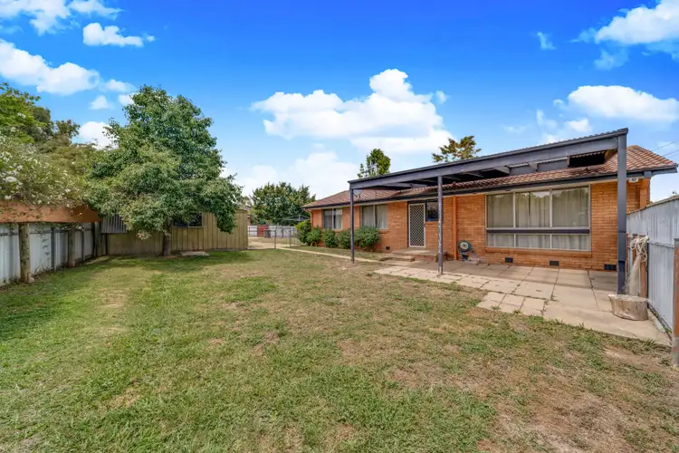 16 Wargila Place, Giralang ACT 2617