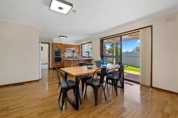 Fourth view of Homely house listing, 11 Serpentine Court, Werribee VIC 3030