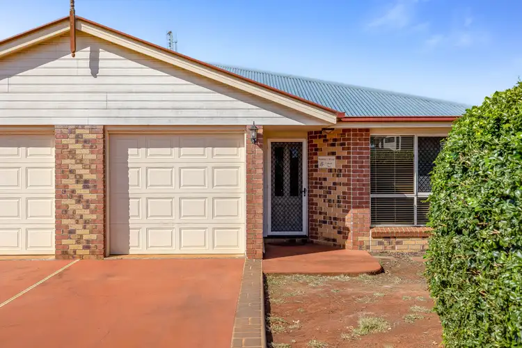 2/22a Spencer Street, Harristown QLD 4350