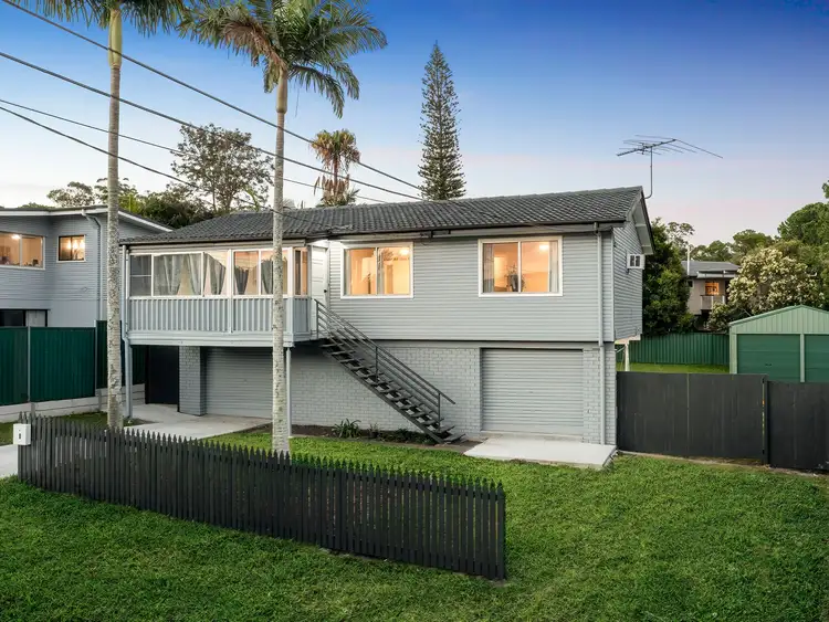 8 Barton Street, Underwood QLD 4119