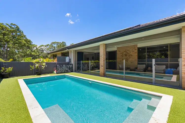 Second view of Homely house listing, 4 Elouera Close, Landsborough QLD 4550