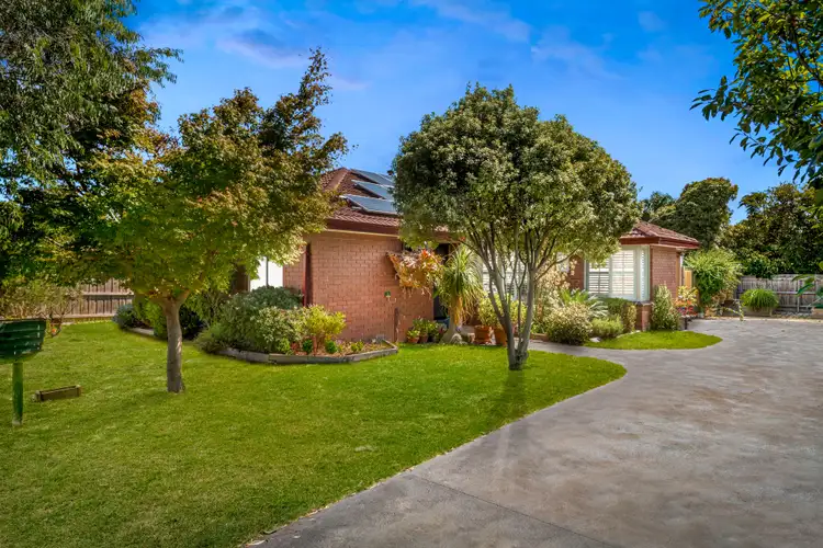 32 Elisdon Drive, Seaford VIC 3198