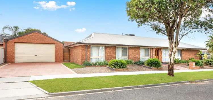 Second view of Homely house listing, 2 Rutherglen Way, Taylors Lakes VIC 3038
