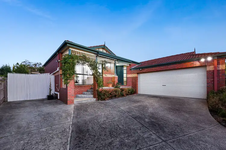 23 Appleberry Close, Knoxfield VIC 3180