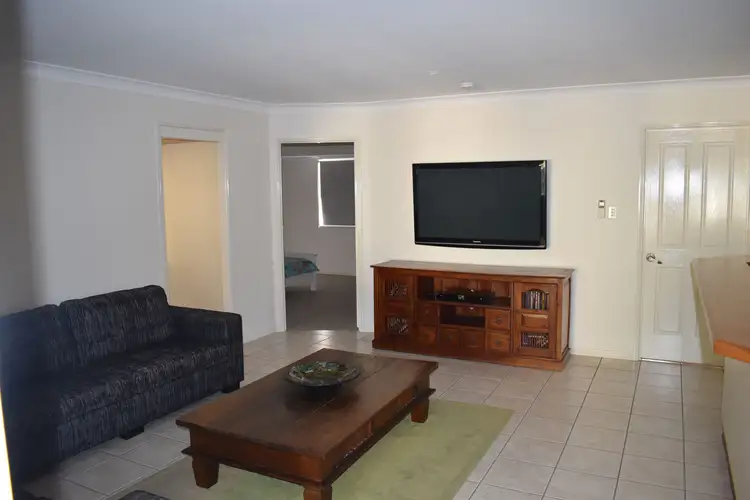 Fifth view of Homely house listing, 4 Ibell Court, Emerald QLD 4720