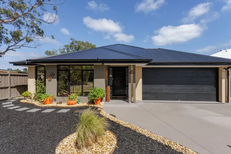 8 Sweet Bursaria Place, Cowes VIC 3922