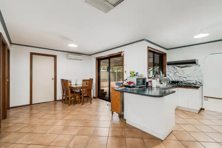 Second view of Homely house listing, 7 Hawthorn Terrace, Parafield Gardens SA 5107