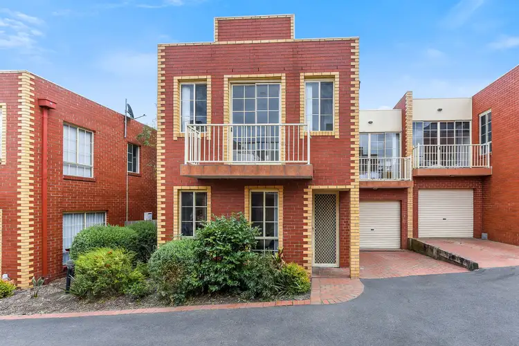 6/7-9 Reserve Street, Berwick VIC 3806
