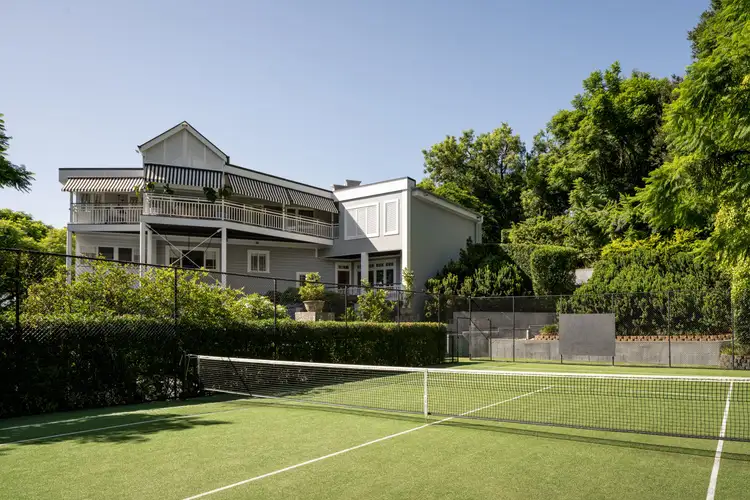 48 Markwell Street, Hamilton QLD 4007