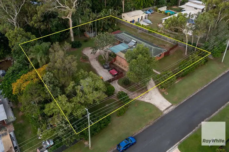 Fifth view of Homely house listing, 4 Azalea Street, Redland Bay QLD 4165