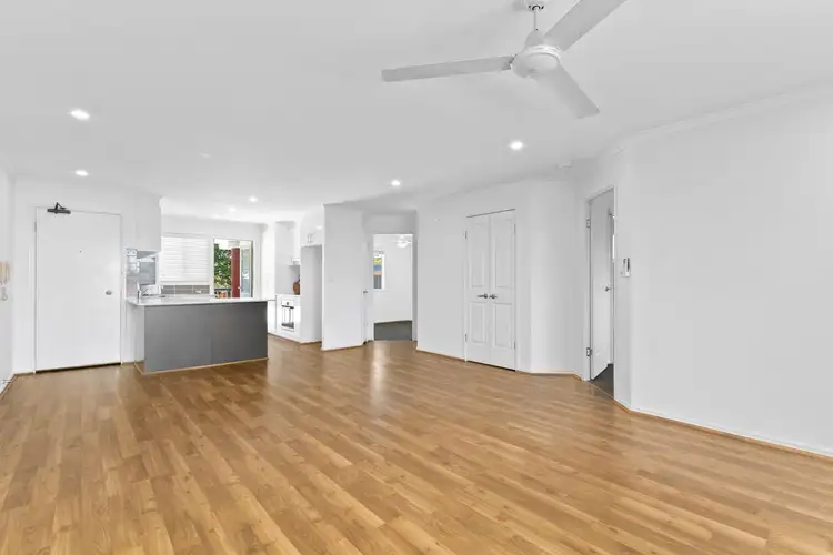Fourth view of Homely unit listing, 6/27 Norman Drive, Chermside QLD 4032