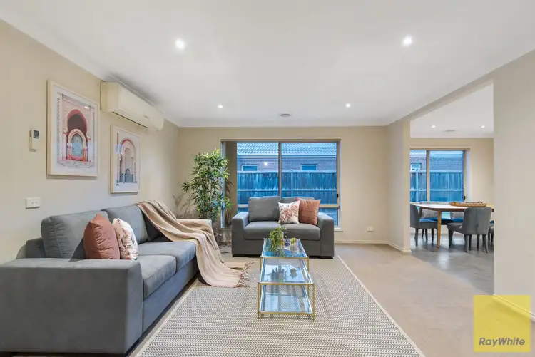30 Holly Drive, Point Cook VIC 3030