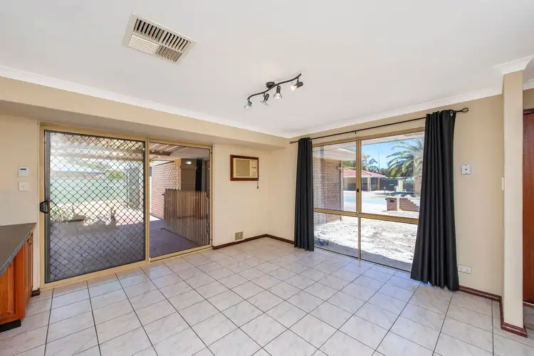 Fifth view of Homely house listing, 10 Kentia Close, Warnbro WA 6169
