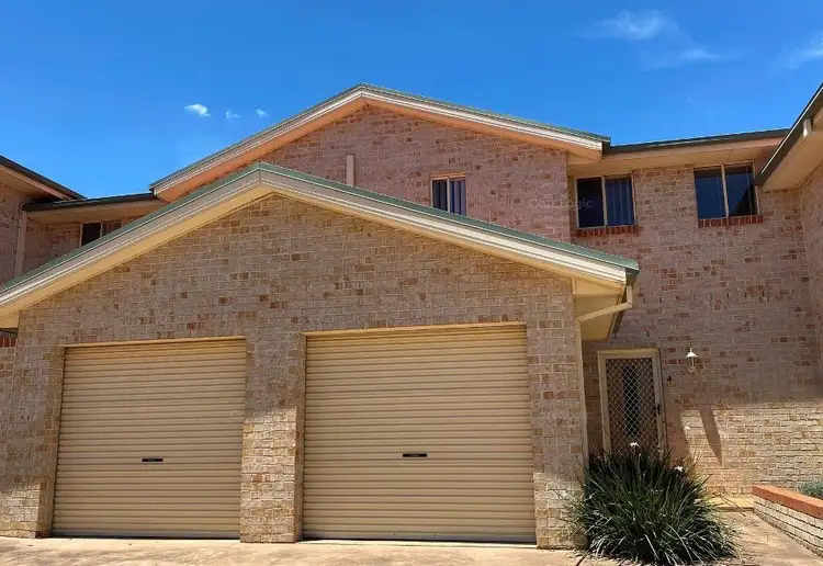 4/24 Spica Place, Quakers Hill NSW 2763