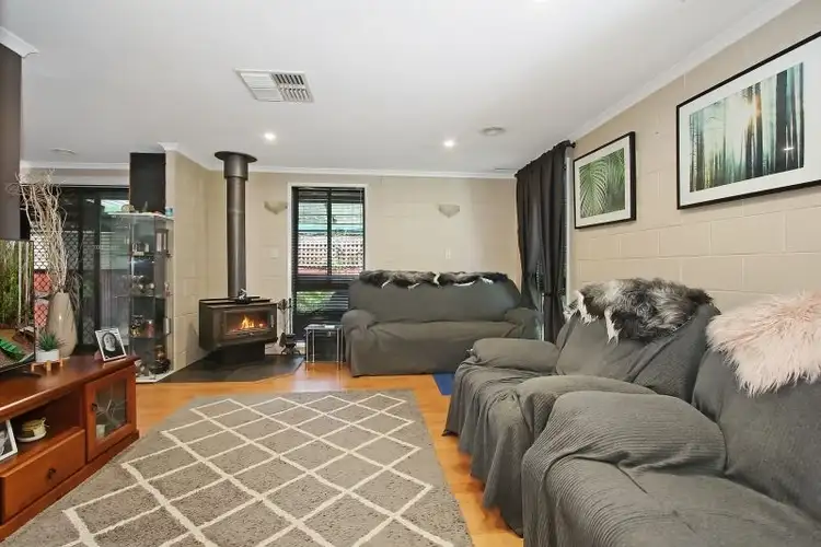 Second view of Homely house listing, 19 Waratah Way, Wodonga VIC 3690