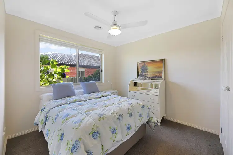 Fifth view of Homely house listing, 2 Richie Court, Drouin VIC 3818