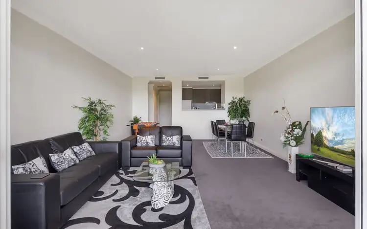Fourth view of Homely house listing, 18/112 - 114 Governors Way, Macquarie Links NSW 2565