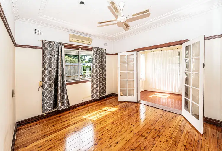 Second view of Homely house listing, 5 Boonah Avenue, Eastgardens NSW 2036