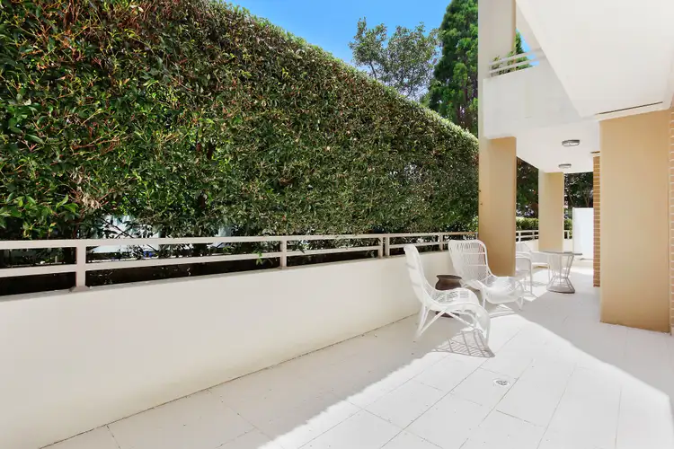 Main view of Homely apartment listing, 2/3 Alexander Street, Coogee NSW 2034
