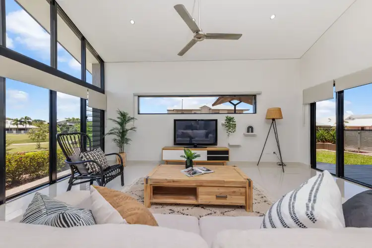 Second view of Homely semi-detached listing, 1/7 Gumimba Crescent, Lyons NT 810