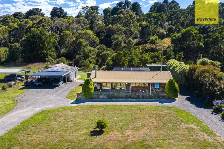 17 Greendale-Myrniong Road, Greendale VIC 3341