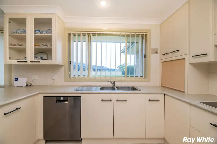 Third view of Homely villa listing, 2/37 Nuwarra Circuit, Forster NSW 2428
