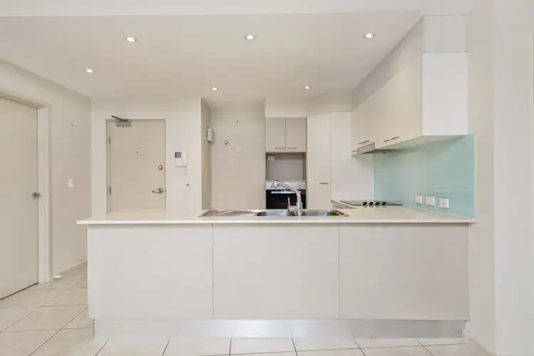 Sixth view of Homely unit listing, 1/3 Mitaros Place, Parap NT 820