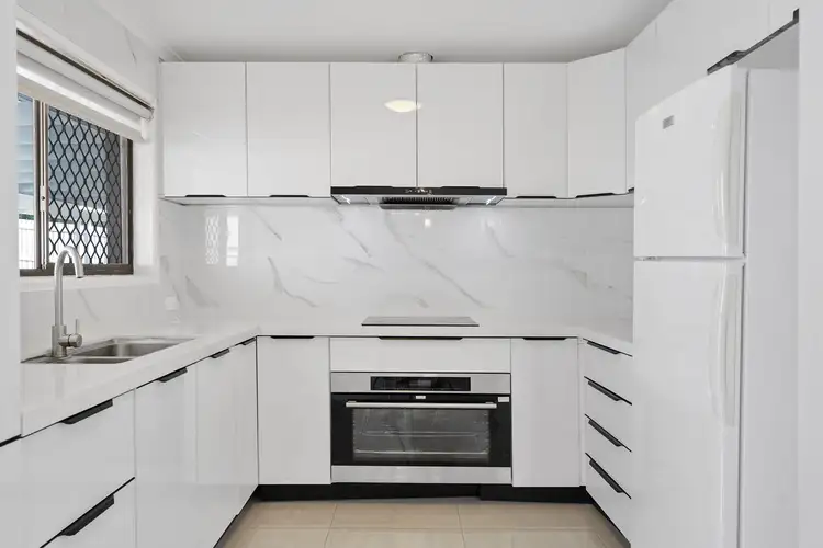 Second view of Homely house listing, 10 Dunblane Drive, Boronia Heights QLD 4124