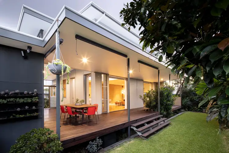 2/3 Mayfield Street, Buderim QLD 4556