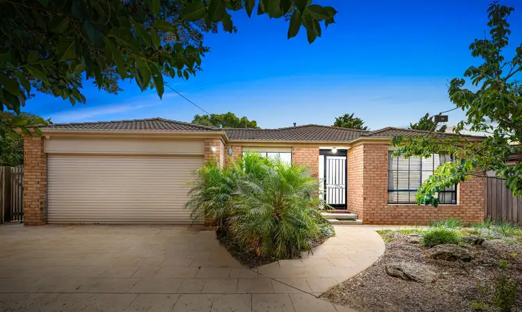 15 Retreat Place, Werribee VIC 3030
