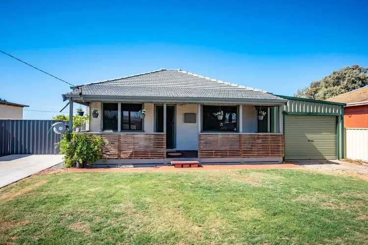 40 Maley Way, Beachlands WA 6530