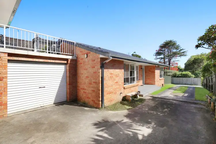 Second view of Homely house listing, 2/21 The Corso, Saratoga NSW 2251