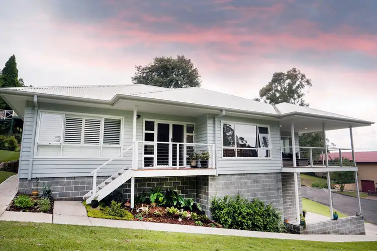 Second view of Homely house listing, 5 Frederick Place, Kurrajong Heights NSW 2758