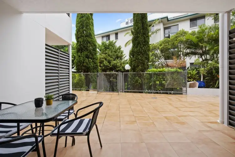 3/21 Markeri Street, Mermaid Beach QLD 4218