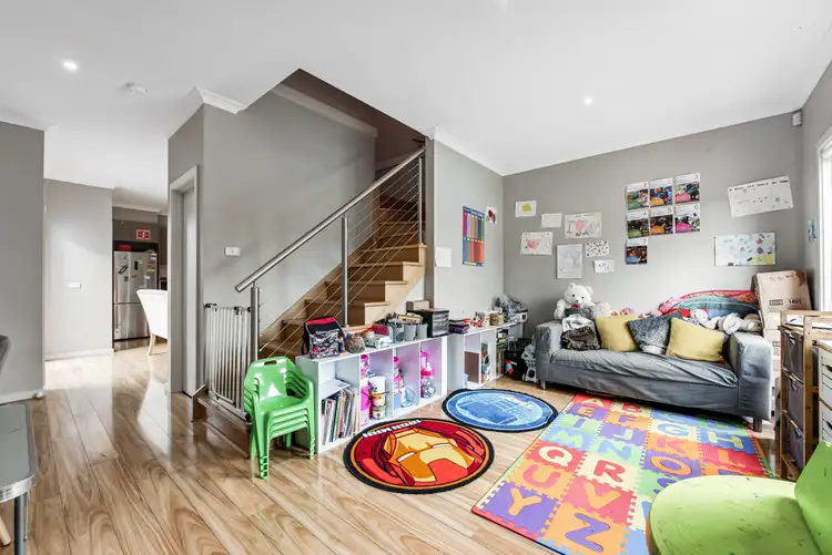 Fifth view of Homely townhouse listing, 27 Emu Parade, Jacana VIC 3047