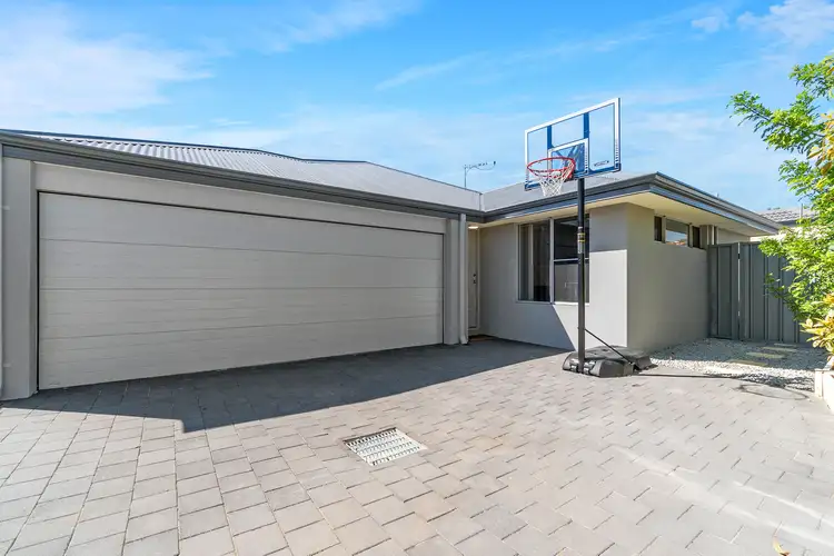14a Winship Avenue, Wanneroo WA 6065