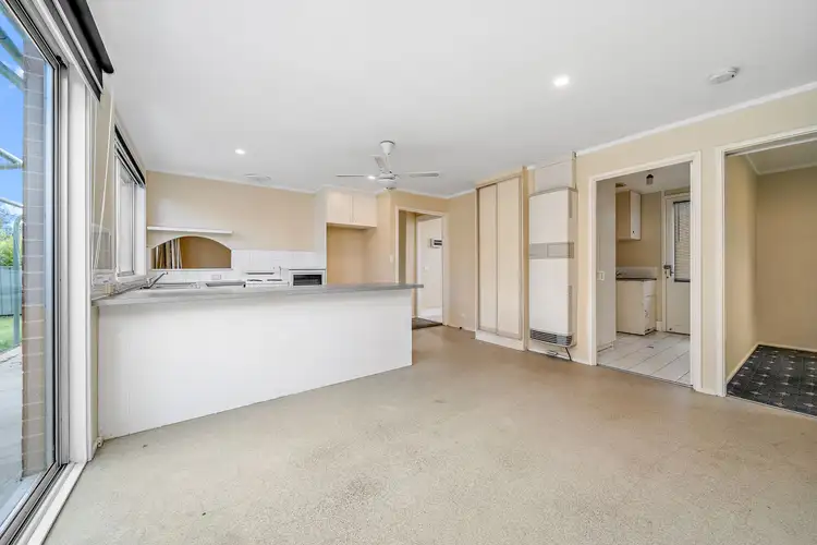 Sixth view of Homely house listing, 6 Rundle Place, Kambah ACT 2902