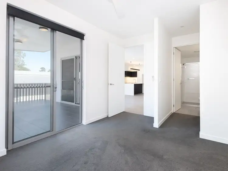 Fourth view of Homely apartment listing, 305/38 Latimer Street, Holland Park QLD 4121