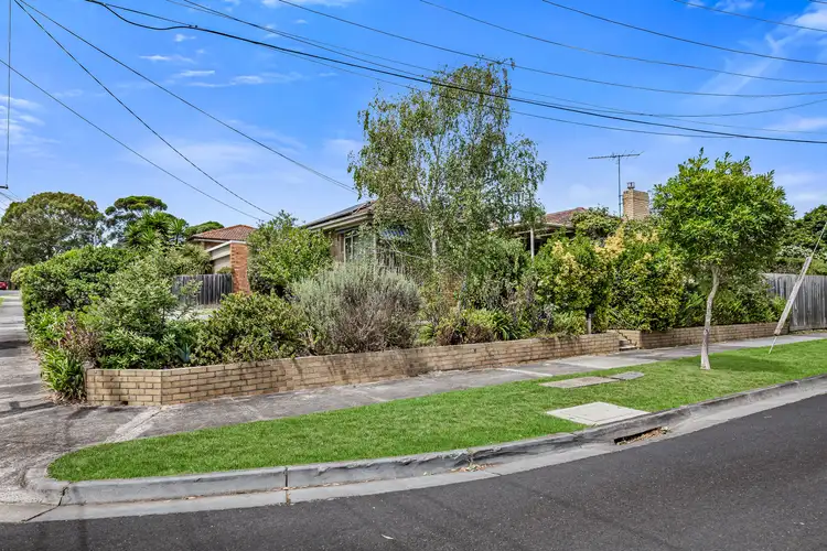 Fourth view of Homely house listing, 6 Judith Court, Mount Waverley VIC 3149