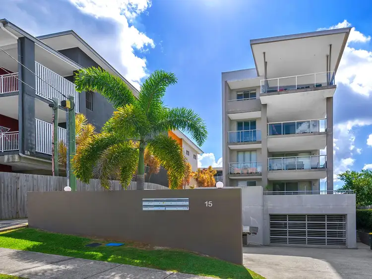 2/15 Donkin Street, Nundah QLD 4012