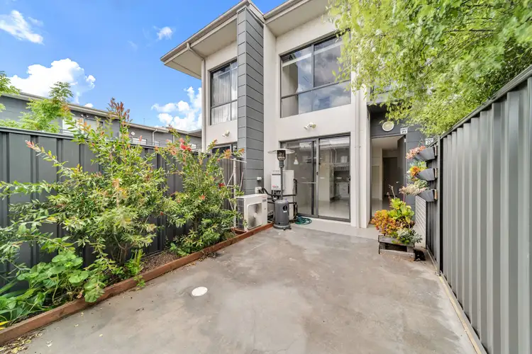 24/2 Pipeclay Street, Lawson ACT 2617