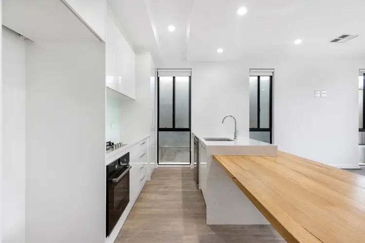 12 Innes Lane, Mount Barker SA 5251