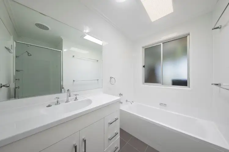 Sixth view of Homely house listing, 7 Shortland Close, Maryland NSW 2287